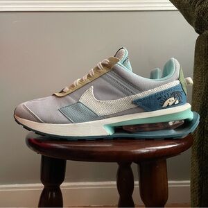 Nike Air Max Pre-Day SE WOLF GREY RIFT BLUE WHEAT GRASS SAIL DM0037 001 Size 9